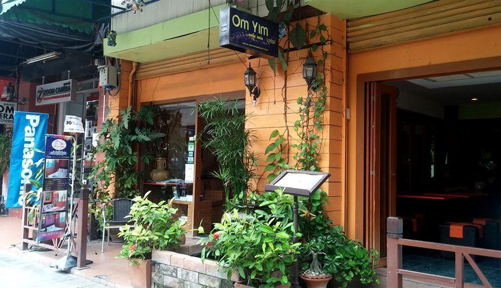 Oyo 437 Hostel Na Nara Banguecoque Exterior foto